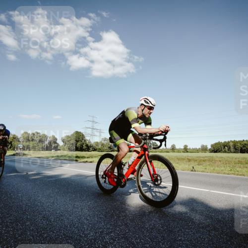 07.09.2025 - 19. Norderstedt Triathlon Michael Burmester http://msf.ph/oto/8860024 07.09.2025 15:50:20 Radfahren 380, 397, 506, 541, 885, 909, 1059, 1572 meine-sportfotos.de