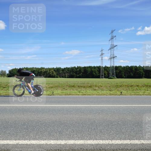 07.09.2025 - 19. Norderstedt Triathlon Michael Burmester http://msf.ph/oto/8860028 07.09.2025 13:46:31 Radfahren  meine-sportfotos.de