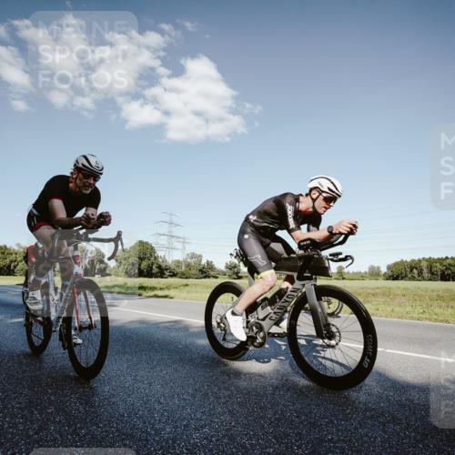 07.09.2025 - 19. Norderstedt Triathlon Michael Burmester http://msf.ph/oto/8860031 07.09.2025 15:50:23 Radfahren 371, 380, 397, 506, 513, 541, 885, 909, 1059, 1572, 1594 meine-sportfotos.de