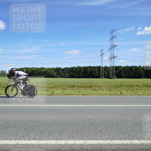 07.09.2025 - 19. Norderstedt Triathlon Michael Burmester http://msf.ph/oto/8860033 07.09.2025 13:46:32 Radfahren  meine-sportfotos.de