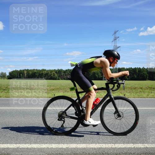 07.09.2025 - 19. Norderstedt Triathlon Michael Burmester http://msf.ph/oto/8860037 07.09.2025 13:46:40 Radfahren 994 meine-sportfotos.de
