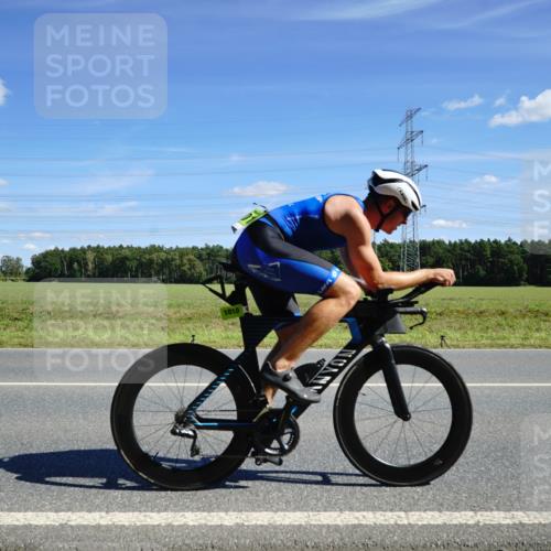 07.09.2025 - 19. Norderstedt Triathlon Michael Burmester http://msf.ph/oto/8860047 07.09.2025 13:46:50 Radfahren 1010, 1027 meine-sportfotos.de
