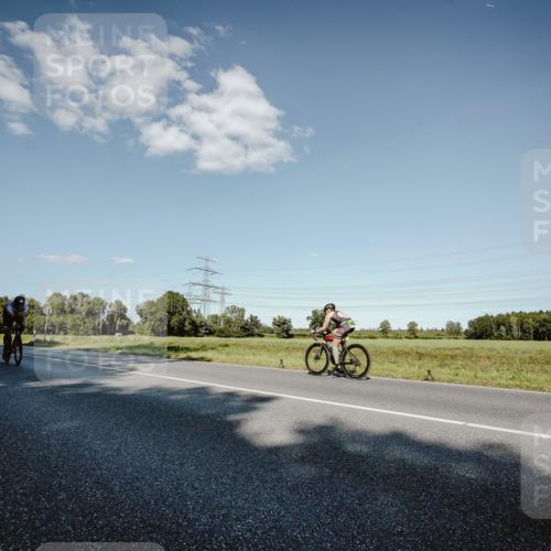 07.09.2025 - 19. Norderstedt Triathlon Michael Burmester http://msf.ph/oto/8860058 07.09.2025 15:50:29 Radfahren 868, 897, 947, 1522, 1552, 1590, 1629 meine-sportfotos.de