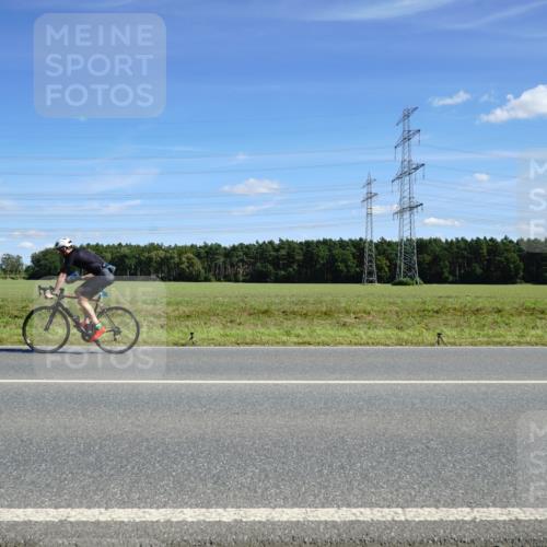 07.09.2025 - 19. Norderstedt Triathlon Michael Burmester http://msf.ph/oto/8860076 07.09.2025 13:47:12 Radfahren 1036 meine-sportfotos.de