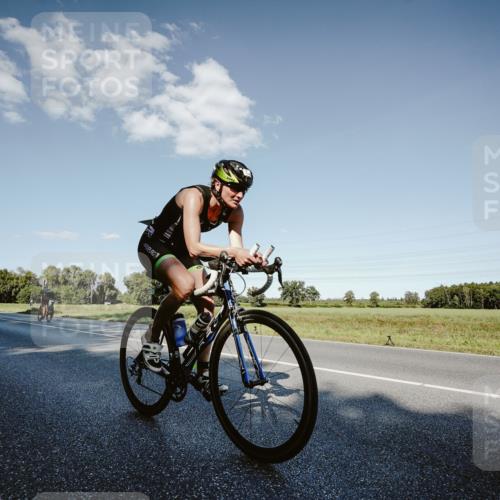 07.09.2025 - 19. Norderstedt Triathlon Michael Burmester http://msf.ph/oto/8860078 07.09.2025 15:50:33 Radfahren 897, 947, 1044, 1590 meine-sportfotos.de
