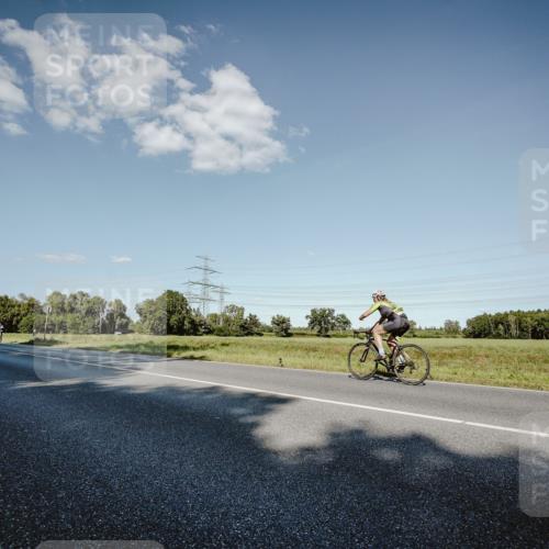 07.09.2025 - 19. Norderstedt Triathlon Michael Burmester http://msf.ph/oto/8860082 07.09.2025 15:50:35 Radfahren 913, 1044, 1089, 1590 meine-sportfotos.de