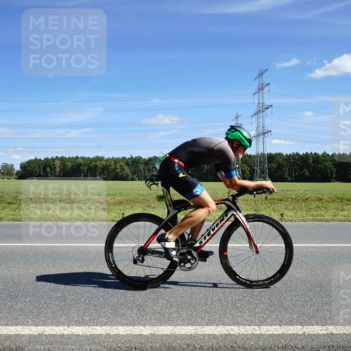 07.09.2025 - 19. Norderstedt Triathlon Michael Burmester http://msf.ph/oto/8860086 07.09.2025 13:47:18 Radfahren 990, 992, 1036 meine-sportfotos.de