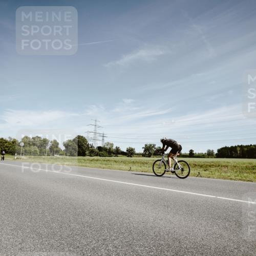 07.09.2025 - 19. Norderstedt Triathlon Michael Burmester http://msf.ph/oto/8860091 07.09.2025 12:51:23 Radfahren 309 meine-sportfotos.de
