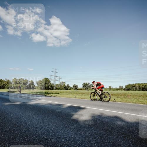 07.09.2025 - 19. Norderstedt Triathlon Michael Burmester http://msf.ph/oto/8860128 07.09.2025 15:50:57 Radfahren  meine-sportfotos.de