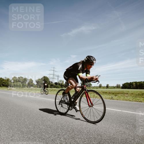 07.09.2025 - 19. Norderstedt Triathlon Michael Burmester http://msf.ph/oto/8860143 07.09.2025 12:51:53 Radfahren 357, 799 meine-sportfotos.de