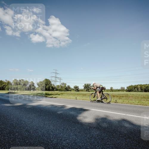 07.09.2025 - 19. Norderstedt Triathlon Michael Burmester http://msf.ph/oto/8860145 07.09.2025 15:51:04 Radfahren 527, 528, 1043, 1442 meine-sportfotos.de