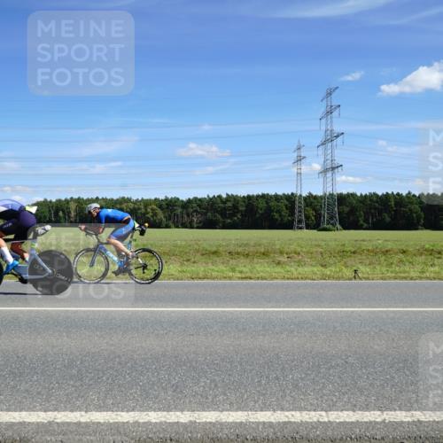 07.09.2025 - 19. Norderstedt Triathlon Michael Burmester http://msf.ph/oto/8860147 07.09.2025 13:47:51 Radfahren 393 meine-sportfotos.de