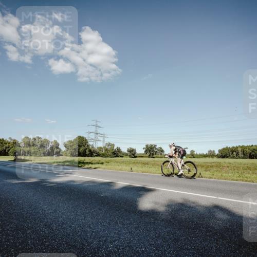 07.09.2025 - 19. Norderstedt Triathlon Michael Burmester http://msf.ph/oto/8860162 07.09.2025 15:51:10 Radfahren 409, 1050, 1624 meine-sportfotos.de