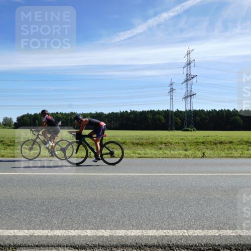07.09.2025 - 19. Norderstedt Triathlon Michael Burmester http://msf.ph/oto/8860163 07.09.2025 11:46:52 Radfahren 736, 1258, 1333 meine-sportfotos.de