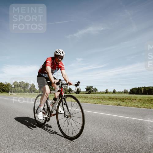 07.09.2025 - 19. Norderstedt Triathlon Michael Burmester http://msf.ph/oto/8860175 07.09.2025 12:52:13 Radfahren 232, 343 meine-sportfotos.de