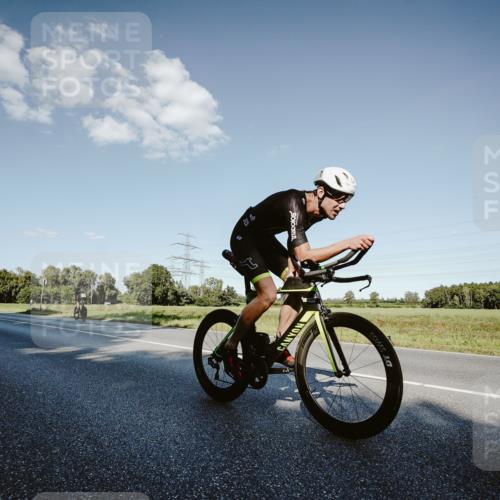 07.09.2025 - 19. Norderstedt Triathlon Michael Burmester http://msf.ph/oto/8860183 07.09.2025 15:51:21 Radfahren 523, 940, 1076, 1606 meine-sportfotos.de
