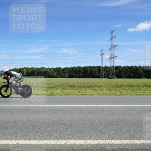 07.09.2025 - 19. Norderstedt Triathlon Michael Burmester http://msf.ph/oto/8860184 07.09.2025 13:48:06 Radfahren  meine-sportfotos.de