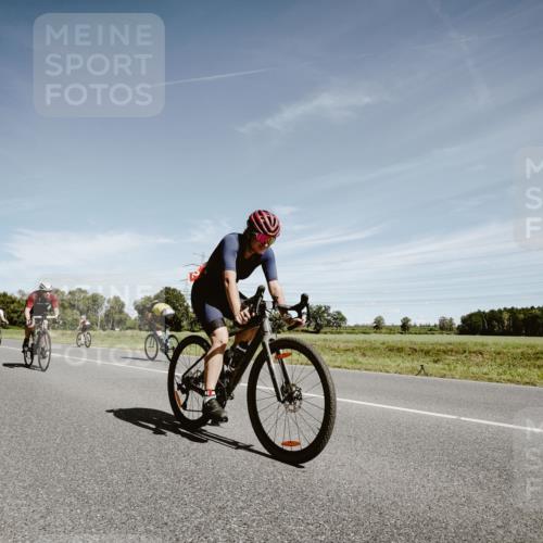 07.09.2025 - 19. Norderstedt Triathlon Michael Burmester http://msf.ph/oto/8860192 07.09.2025 12:52:22 Radfahren 153, 160, 179, 219, 338, 1292, 1356 meine-sportfotos.de