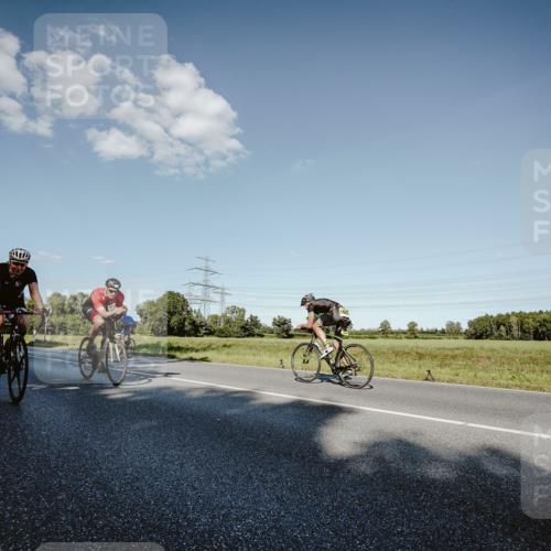 07.09.2025 - 19. Norderstedt Triathlon Michael Burmester http://msf.ph/oto/8860197 07.09.2025 15:51:26 Radfahren 523, 540, 1067, 1509, 1571 meine-sportfotos.de