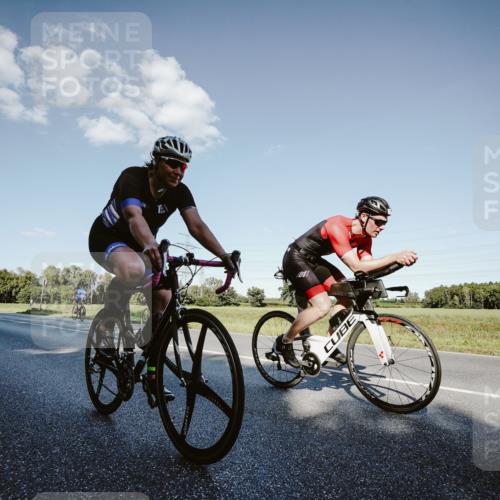 07.09.2025 - 19. Norderstedt Triathlon Michael Burmester http://msf.ph/oto/8860201 07.09.2025 15:51:26 Radfahren 523, 540, 1067, 1509, 1571 meine-sportfotos.de