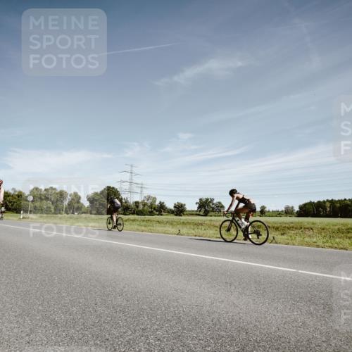 07.09.2025 - 19. Norderstedt Triathlon Michael Burmester http://msf.ph/oto/8860213 07.09.2025 12:52:28 Radfahren 179, 805 meine-sportfotos.de