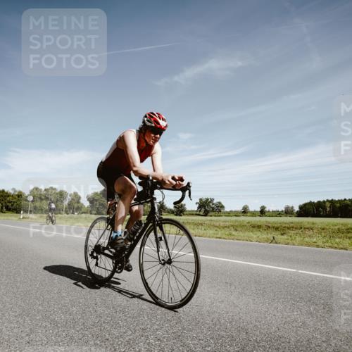07.09.2025 - 19. Norderstedt Triathlon Michael Burmester http://msf.ph/oto/8860217 07.09.2025 12:52:29 Radfahren 805 meine-sportfotos.de
