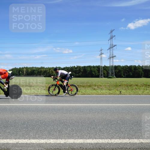 07.09.2025 - 19. Norderstedt Triathlon Michael Burmester http://msf.ph/oto/8860273 07.09.2025 13:49:04 Radfahren 991 meine-sportfotos.de