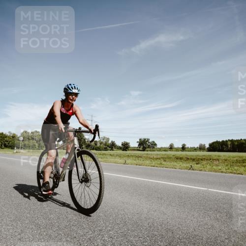 07.09.2025 - 19. Norderstedt Triathlon Michael Burmester http://msf.ph/oto/8860279 07.09.2025 12:53:30 Radfahren 224, 789, 1256 meine-sportfotos.de
