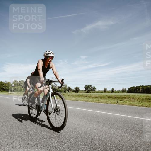 07.09.2025 - 19. Norderstedt Triathlon Michael Burmester http://msf.ph/oto/8860283 07.09.2025 12:53:34 Radfahren 358, 1259 meine-sportfotos.de