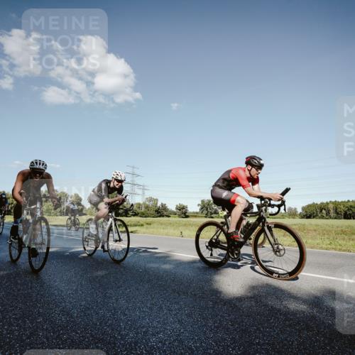 07.09.2025 - 19. Norderstedt Triathlon Michael Burmester http://msf.ph/oto/8860284 07.09.2025 15:51:59 Radfahren 408, 431, 918, 1075, 1079, 1087, 1100, 1455, 1545, 1570, 1610 meine-sportfotos.de