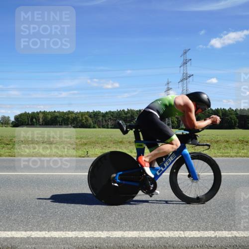 07.09.2025 - 19. Norderstedt Triathlon Michael Burmester http://msf.ph/oto/8860287 07.09.2025 13:49:11 Radfahren 1006 meine-sportfotos.de