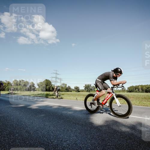 07.09.2025 - 19. Norderstedt Triathlon Michael Burmester http://msf.ph/oto/8860291 07.09.2025 15:52:01 Radfahren 431, 918, 1075, 1079, 1087, 1100, 1455, 1545, 1570, 1610 meine-sportfotos.de