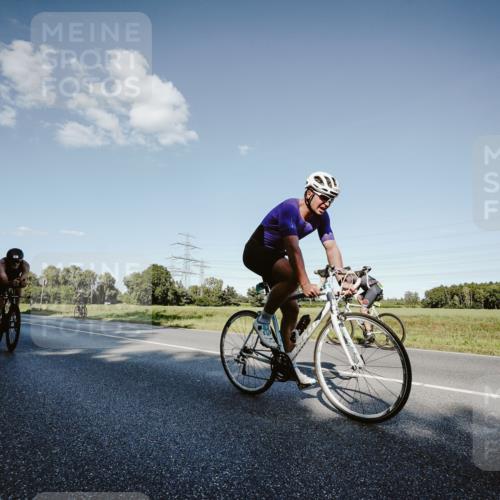 07.09.2025 - 19. Norderstedt Triathlon Michael Burmester http://msf.ph/oto/8860295 07.09.2025 15:52:02 Radfahren 431, 494, 918, 1079, 1087, 1100, 1103, 1455, 1545, 1570, 1610 meine-sportfotos.de