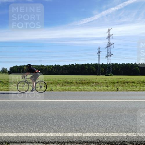 07.09.2025 - 19. Norderstedt Triathlon Michael Burmester http://msf.ph/oto/8860308 07.09.2025 11:48:25 Radfahren 815 meine-sportfotos.de