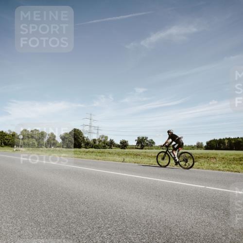 07.09.2025 - 19. Norderstedt Triathlon Michael Burmester http://msf.ph/oto/8860336 07.09.2025 12:54:31 Radfahren  meine-sportfotos.de