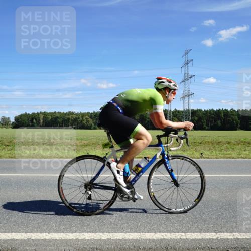 07.09.2025 - 19. Norderstedt Triathlon Michael Burmester http://msf.ph/oto/8860337 07.09.2025 13:49:50 Radfahren 1004 meine-sportfotos.de