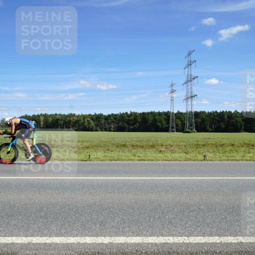 07.09.2025 - 19. Norderstedt Triathlon Michael Burmester http://msf.ph/oto/8860361 07.09.2025 13:50:03 Radfahren  meine-sportfotos.de