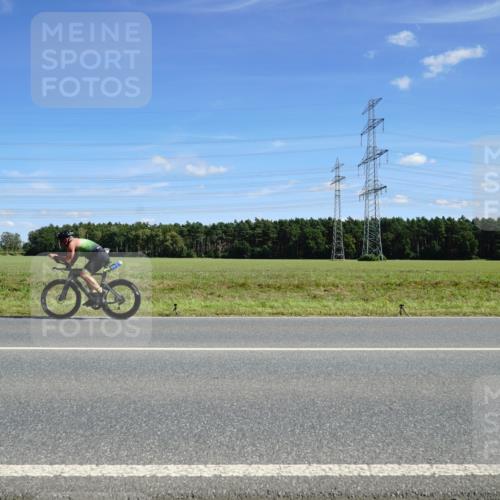 07.09.2025 - 19. Norderstedt Triathlon Michael Burmester http://msf.ph/oto/8860371 07.09.2025 13:50:13 Radfahren 1465 meine-sportfotos.de