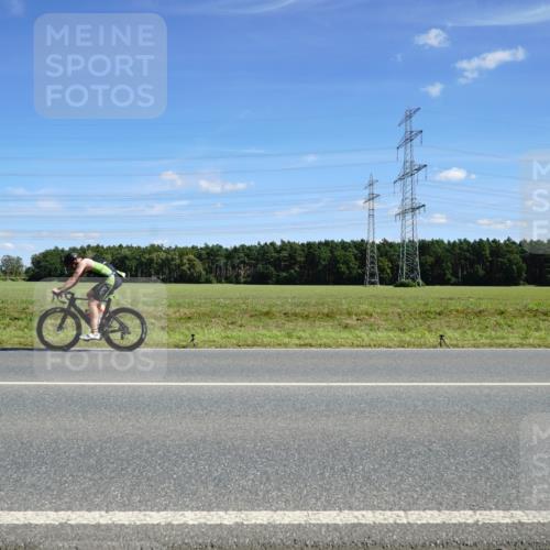07.09.2025 - 19. Norderstedt Triathlon Michael Burmester http://msf.ph/oto/8860384 07.09.2025 13:50:27 Radfahren 1025 meine-sportfotos.de