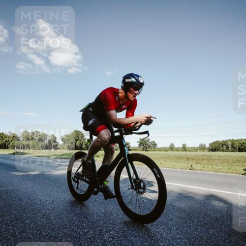 07.09.2025 - 19. Norderstedt Triathlon Michael Burmester http://msf.ph/oto/8860386 07.09.2025 15:52:36 Radfahren 502, 923, 1049, 1444, 1587 meine-sportfotos.de