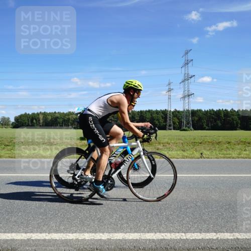 07.09.2025 - 19. Norderstedt Triathlon Michael Burmester http://msf.ph/oto/8860407 07.09.2025 13:50:39 Radfahren 388, 1032, 1471 meine-sportfotos.de