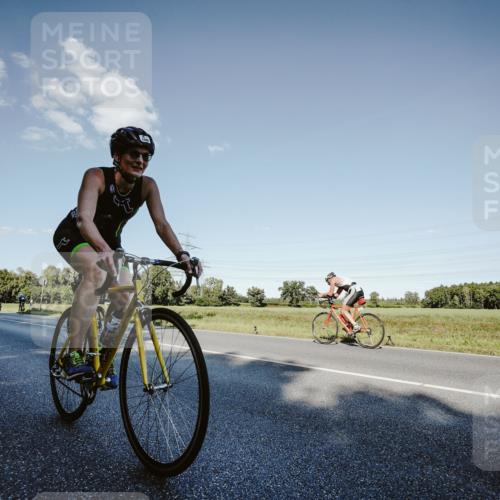 07.09.2025 - 19. Norderstedt Triathlon Michael Burmester http://msf.ph/oto/8860415 07.09.2025 15:52:46 Radfahren 376, 515, 520, 535, 956, 1056, 1096 meine-sportfotos.de