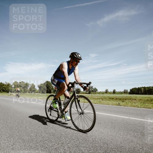 07.09.2025 - 19. Norderstedt Triathlon Michael Burmester http://msf.ph/oto/8860423 07.09.2025 12:55:37 Radfahren 750 meine-sportfotos.de