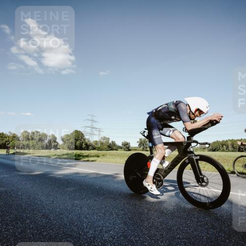 07.09.2025 - 19. Norderstedt Triathlon Michael Burmester http://msf.ph/oto/8860453 07.09.2025 15:52:56 Radfahren 1433, 1582, 1612 meine-sportfotos.de
