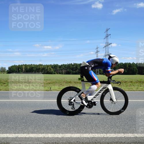 07.09.2025 - 19. Norderstedt Triathlon Michael Burmester http://msf.ph/oto/8860490 07.09.2025 13:51:42 Radfahren 394, 880, 1028, 1041 meine-sportfotos.de