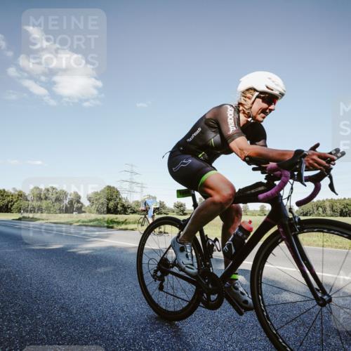 07.09.2025 - 19. Norderstedt Triathlon Michael Burmester http://msf.ph/oto/8860500 07.09.2025 15:53:07 Radfahren 870, 929, 1063, 1095, 1435, 1452 meine-sportfotos.de