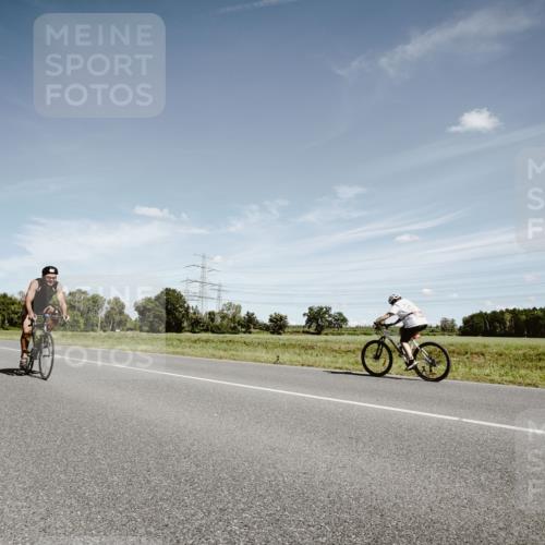 07.09.2025 - 19. Norderstedt Triathlon Michael Burmester http://msf.ph/oto/8860505 07.09.2025 12:56:40 Radfahren 159, 316 meine-sportfotos.de