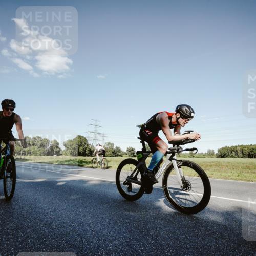 07.09.2025 - 19. Norderstedt Triathlon Michael Burmester http://msf.ph/oto/8860517 07.09.2025 15:53:14 Radfahren 415, 496, 497, 524, 886, 890, 1537, 1584, 1625 meine-sportfotos.de