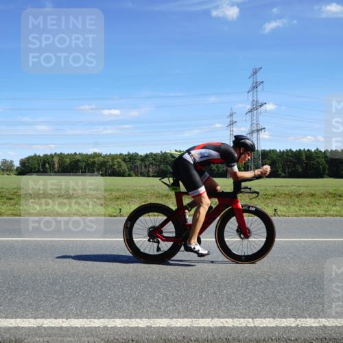 07.09.2025 - 19. Norderstedt Triathlon Michael Burmester http://msf.ph/oto/8860523 07.09.2025 13:51:53 Radfahren 983 meine-sportfotos.de