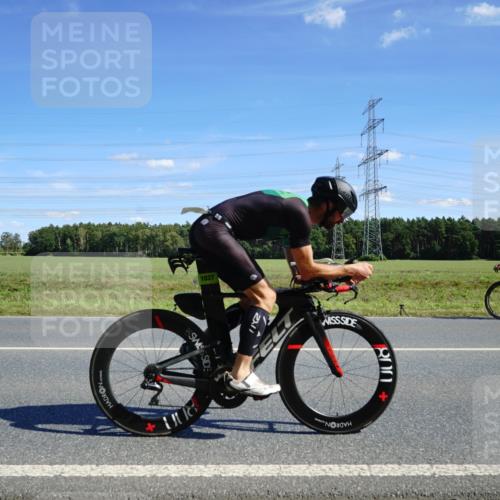 07.09.2025 - 19. Norderstedt Triathlon Michael Burmester http://msf.ph/oto/8860532 07.09.2025 13:51:57 Radfahren 911, 1037 meine-sportfotos.de